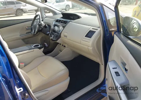 2015 Toyota Prius V Five из США, поврежденный, VIN JTDZN3EU1FJ040533